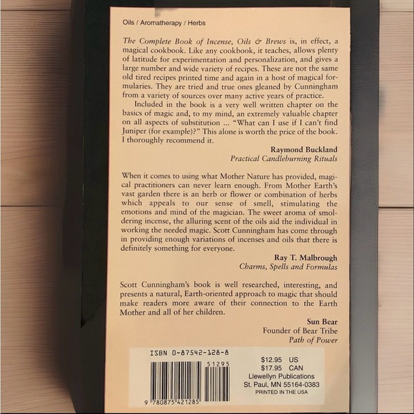 Coffee Table Book Collection - Picture 7 of 10